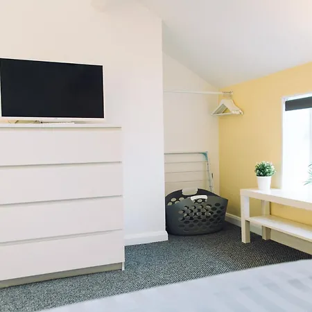 Sandys Contractor Rooms, Your Away From Pensionat *