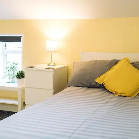 Sandys Contractor Rooms, Your Away From Roose (Cumbria)