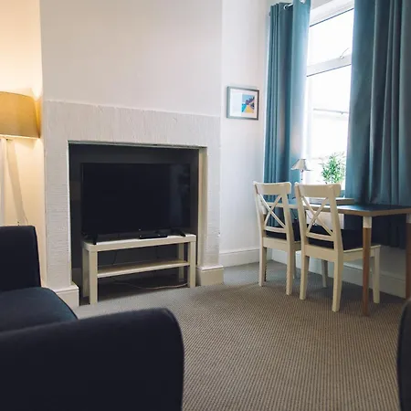 Pensionat Sandys Contractor Rooms, Your Away From *